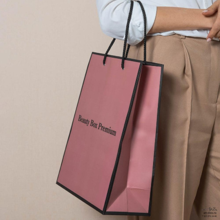 Купить оптом брендированные пакеты для косметики